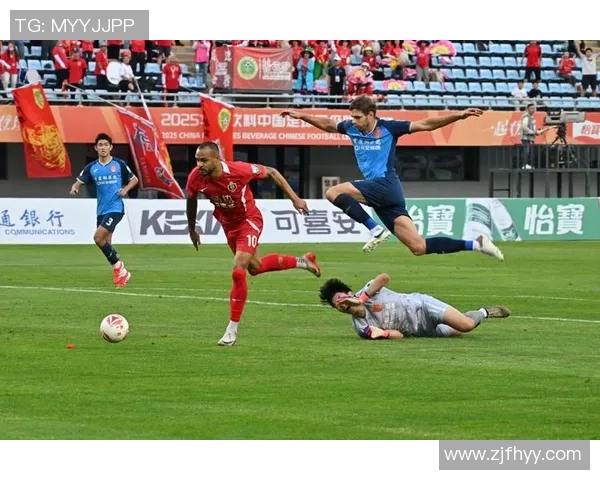 成都街舞队与重庆街舞队赛后复盘分析灵活性表现与战术对比